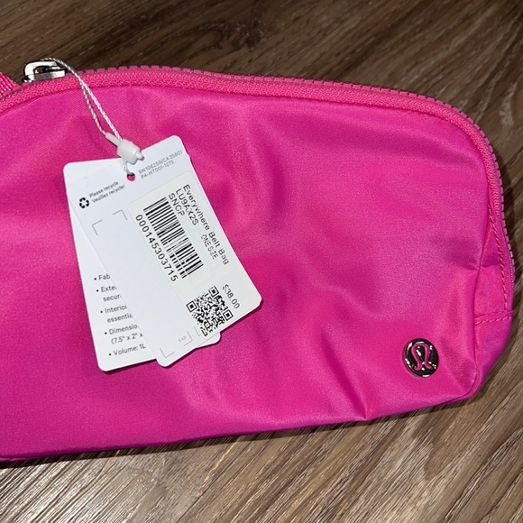 Lululemon sonic pink belt bag - Picture 8 of 8